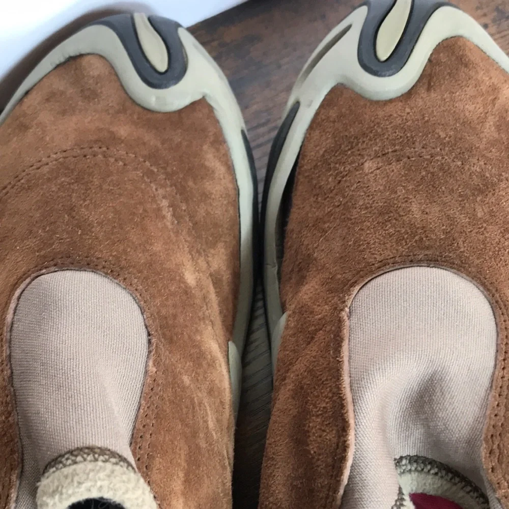 Teva Brown Suede Mountain Scuff Slip On Sneakers Outdoors Mens size 11 flawed - Picture 6 of 8